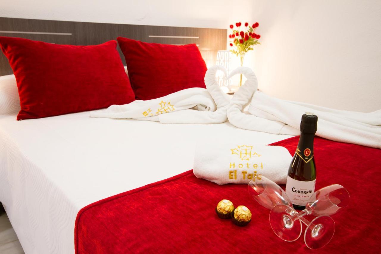 Apartamentos El Tajo & Spa Ronda Bagian luar foto